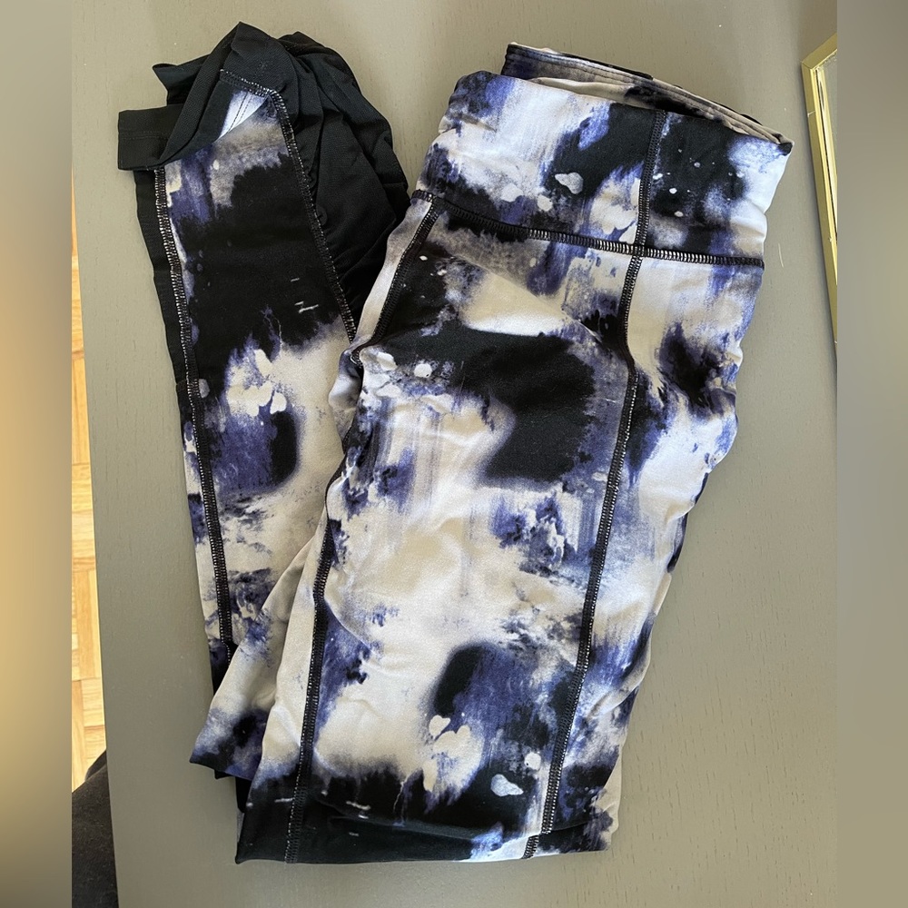 blue/black tie dye leggings